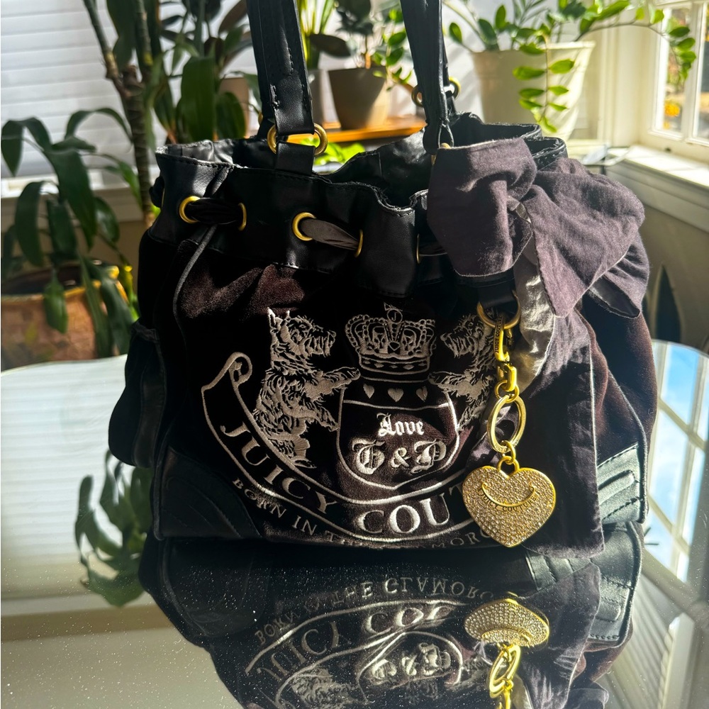 02' Vintage Juicy Couture Velour Daydreamer Tote